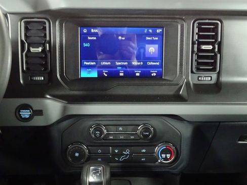 Used 2021 Ford Bronco Base w/ Sasquatch Package image 29