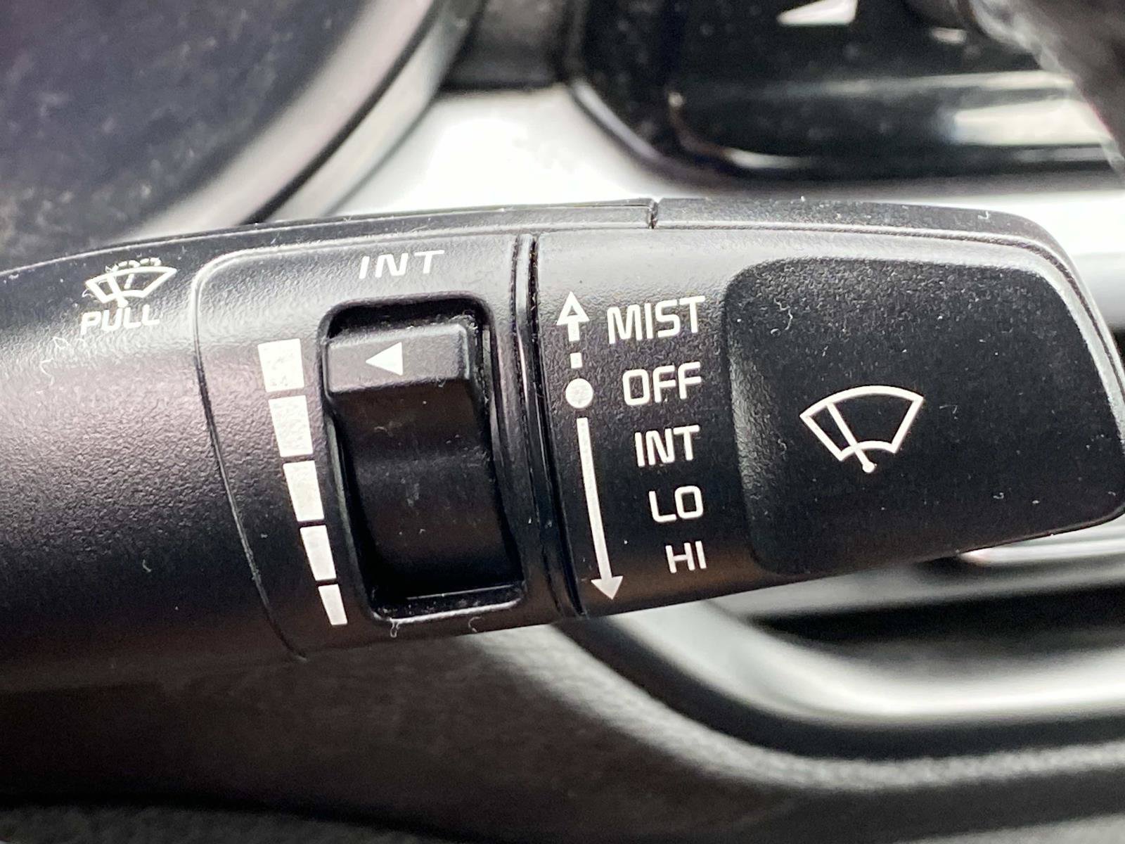 Used 2023 Kia Forte GT-Line FWD image 18