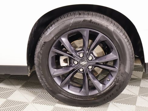 Used 2023 Dodge Challenger SXT w/ Blacktop Package image 17