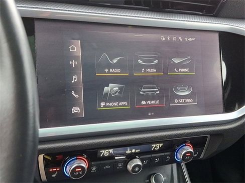 Used 2022 Audi Q3 2.0T Premium Plus w/ Premium Plus Package image 17