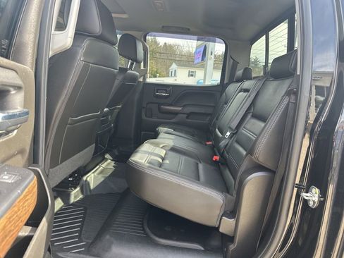 Used 2019 GMC Sierra 2500 Denali w/ Duramax Plus Package AWD/4WD image 37
