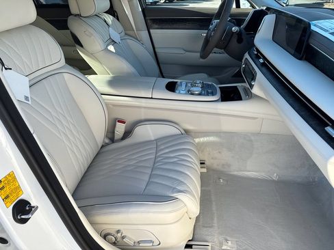 Used 2026 Genesis G90 3.5T AWD/4WD image 15
