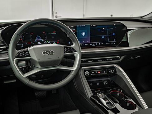 New 2025 Audi Q5 2.0T Premium Plus image 4