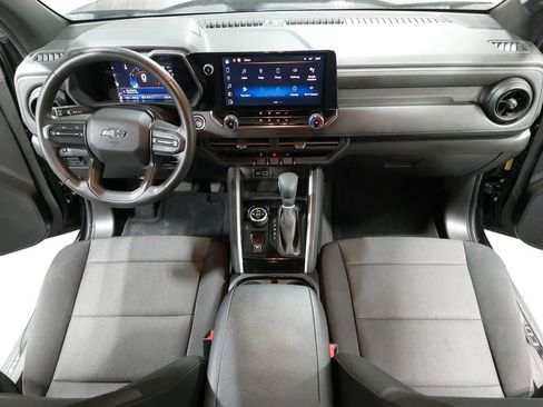 Used 2023 Chevrolet Colorado Trail Boss w/ LPO, Dark Essentials Package AWD/4WD image 9