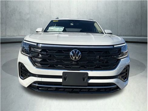 New 2026 Volkswagen Atlas SEL Premium R-Line image 8