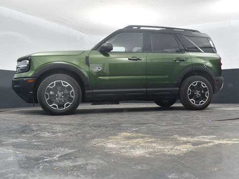 Used 2025 Ford Bronco Sport Outer Banks w/ Outer Banks Tech Package+ AWD/4WD image 57