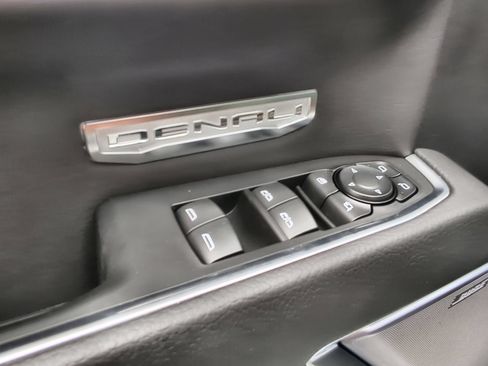 Used 2026 GMC Sierra 1500 Denali AWD/4WD image 24