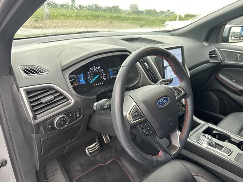 Used 2024 Ford Edge ST-Line AWD/4WD image 12