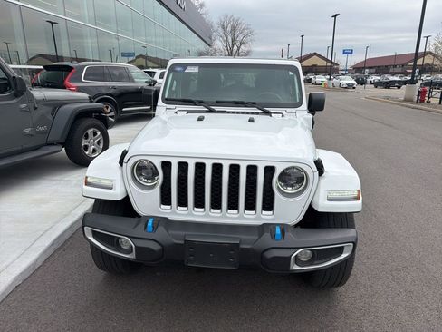 Used 2023 Jeep Wrangler Unlimited Sahara w/ Cold Weather Group image 2