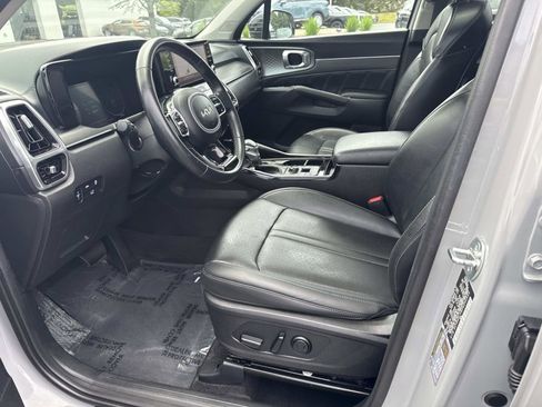 Used 2023 Kia Sorento SX AWD/4WD image 20