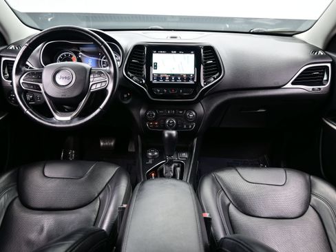 Used 2019 Jeep Cherokee Limited w/ Luxury Group AWD/4WD image 17
