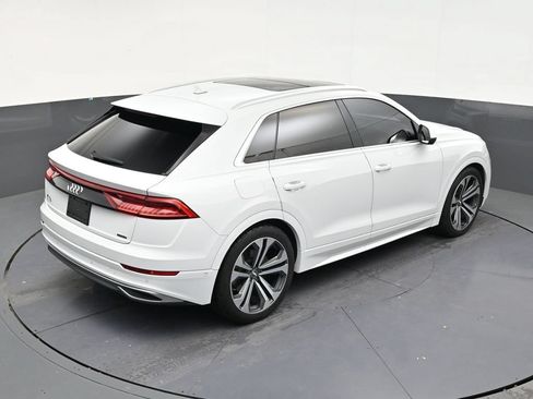 Used 2019 Audi Q8 Premium Plus w/ Premium Plus AWD/4WD image 16