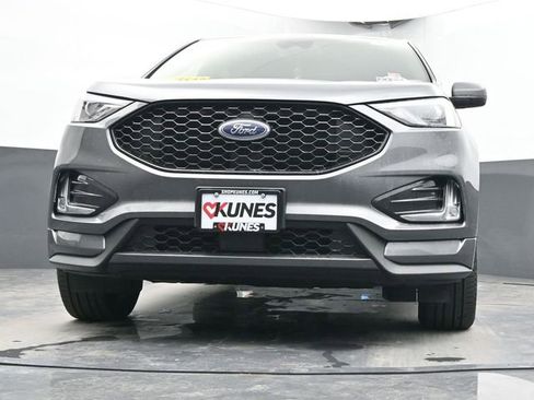 Used 2024 Ford Edge ST-Line w/ Class II Trailer Tow Package AWD/4WD image 22