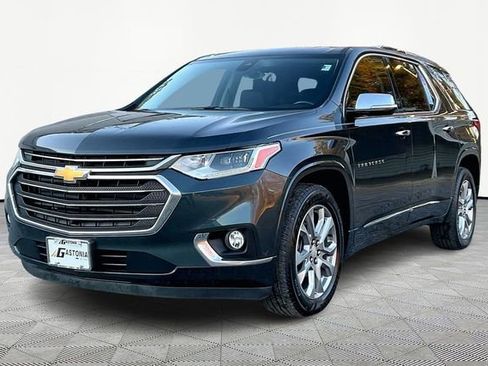 Used 2019 Chevrolet Traverse Premier image 3