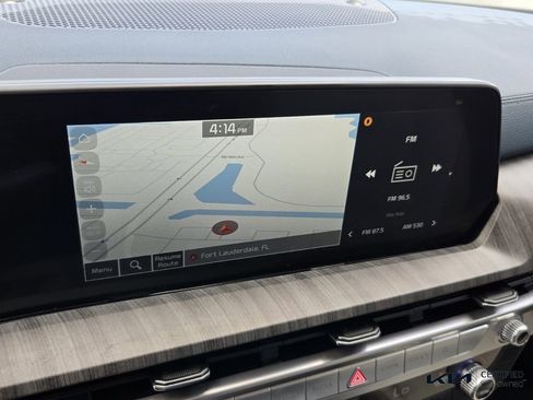 Certified 2024 Kia Telluride EX w/ EX Captain's Chair Package image 22