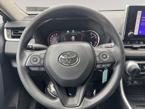 Used 2024 Toyota RAV4 LE AWD/4WD image 12