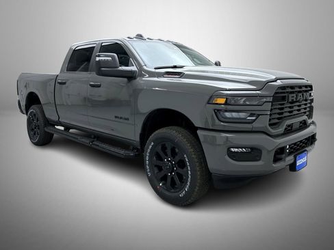 New 2026 RAM 2500 Big Horn AWD/4WD image 3