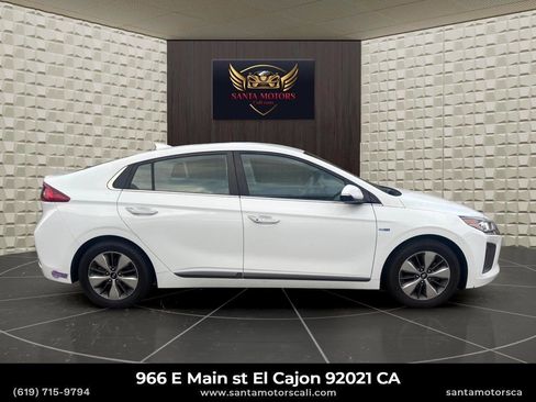 Used 2019 Hyundai Ioniq Limited FWD image 6