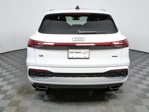 Used 2025 Audi Q5 2.0T Premium Plus w/ Premium Plus image 30