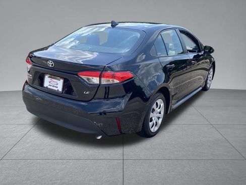 Used 2024 Toyota Corolla LE FWD image 16