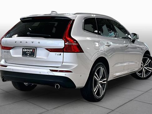 Used 2019 Volvo XC60 T6 Momentum w/ Advanced Package AWD/4WD image 13