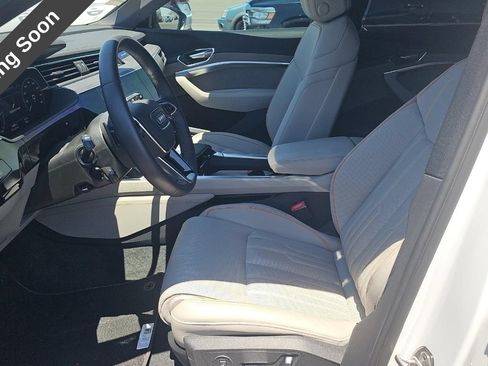 Used 2024 Audi Q8 e-tron Prestige w/ Prestige Package AWD/4WD image 7