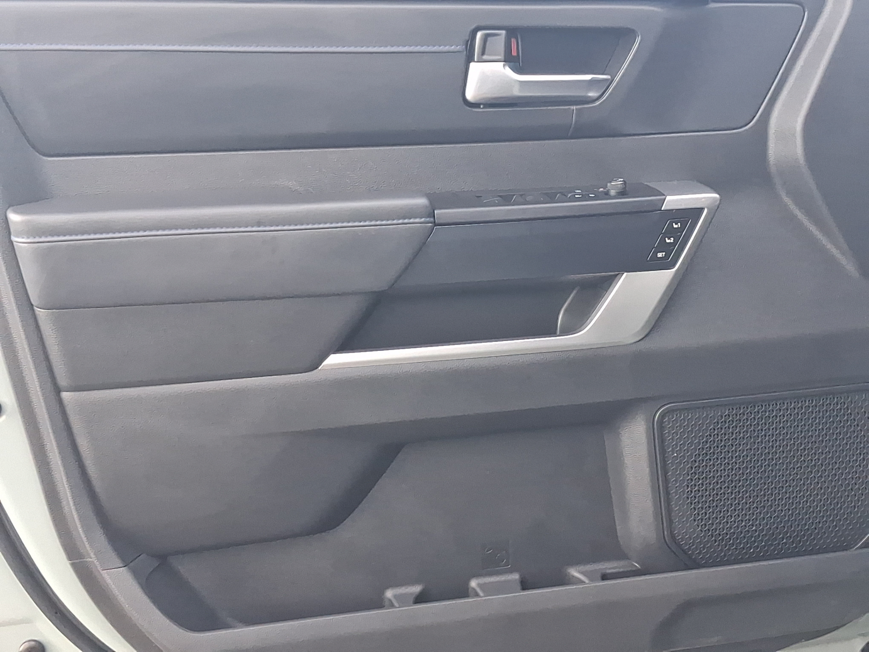 Used 2024 Toyota Sequoia Platinum RWD image 11
