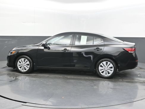 Certified 2025 Nissan Sentra S FWD image 5