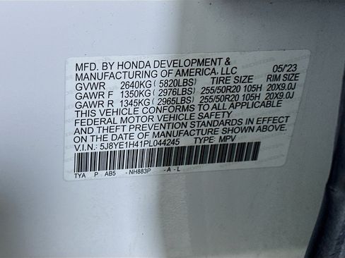 Used 2023 Acura MDX SH-AWD w/ Technology Package image 12