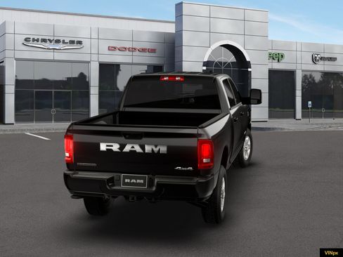 New 2026 RAM 2500 Big Horn AWD/4WD image 14