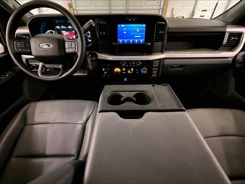 Used 2025 Ford F250 XL w/ XL Off-Road Package image 14