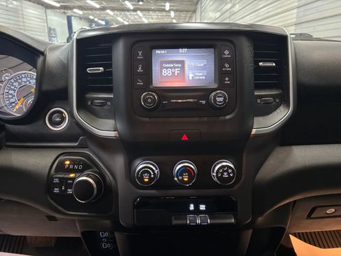 Used 2020 RAM 1500 Big Horn AWD/4WD image 19
