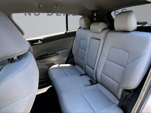 Used 2017 Kia Sportage LX FWD image 22