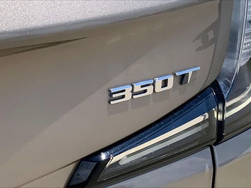 Used 2024 Cadillac XT4 Sport w/ Cold Weather Package FWD image 10