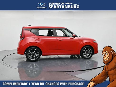 Used 2021 Kia Soul GT-Line FWD image 2