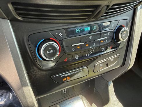 Used 2019 Ford Escape SEL AWD/4WD image 27