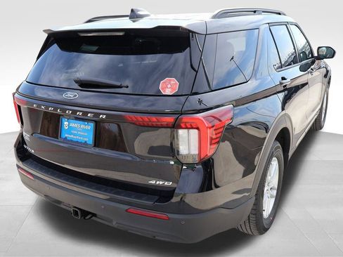 New 2026 Ford Explorer Active image 5