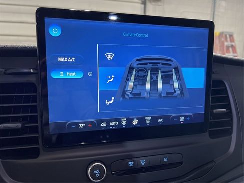 Used 2024 Ford E-Transit Low Roof image 17