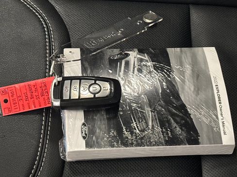 Used 2022 Ford Explorer ST w/ Equipment Group 401A image 9