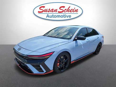 Used 2025 Hyundai Elantra N FWD image 1