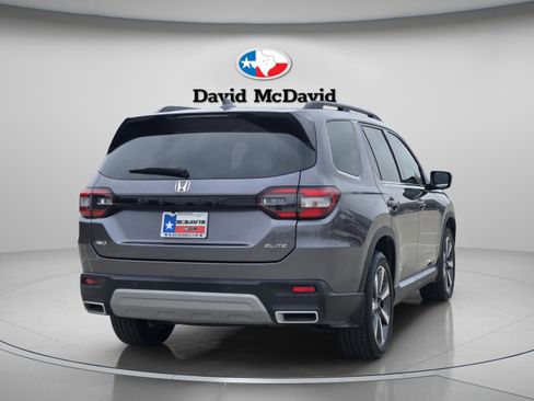 Certified 2023 Honda Pilot Elite image 6