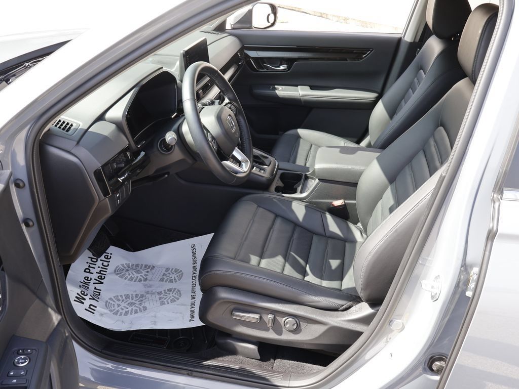 Used 2025 Honda CR-V EX-L image 23