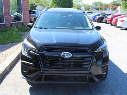 Used 2023 Subaru Ascent Onyx Edition AWD/4WD image 4