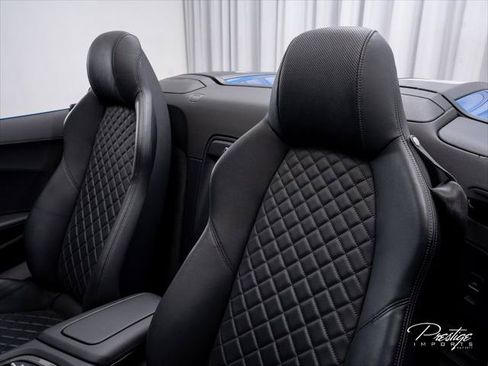 Used 2023 Audi R8 V10 performance RWD image 32