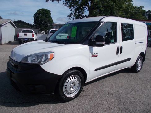 Used 2019 RAM ProMaster City Wagon FWD image 1