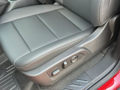 New 2026 Chevrolet Colorado Trail Boss AWD/4WD image 16
