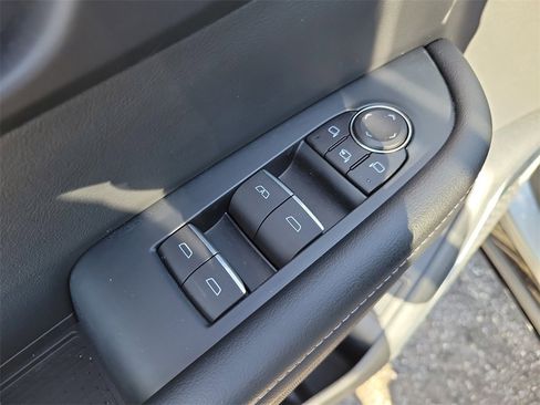 New 2025 Buick Enclave Sport Touring w/ Power Package image 23