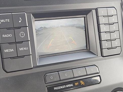 Used 2018 Ford F150 XL w/ XL Power Equipment Group RWD image 9