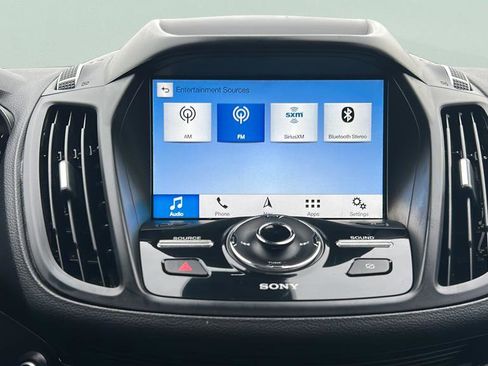 Used 2019 Ford Escape Titanium image 19