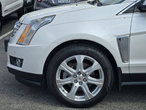 Used 2015 Cadillac SRX Premium image 8